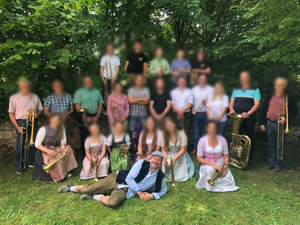 Gruppenfoto im Freien